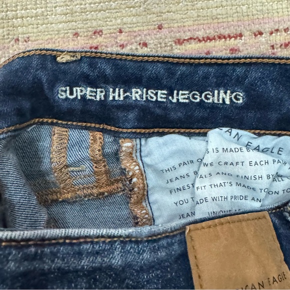 American Eagle Super Hi Rise Jegging - Picture 4 of 4